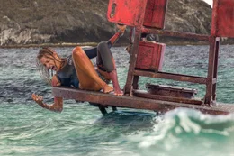 Blake Lively (Nancy).