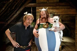 Edouard Baer (Asterix), G&eacute;rard Depardieu (Obelix).
