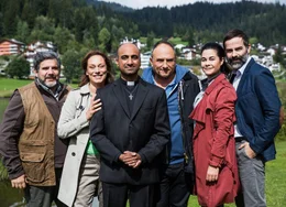 Drehstart zum ersten r&auml;toromanischen Fernsehfilm: Bruno Cathomas, Rebecca Indermaur, Murali Pemural, Christoph Schaub, Tonia Maria Zindel, Beat Marti.