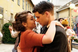 Emma Drogunova (Anezka), Simon Morz&eacute; (Franz Huchel).