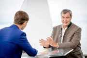 Wulf Schmiese (l.) und Markus Söder. Wulf Schmiese (l.) und Markus Söder.