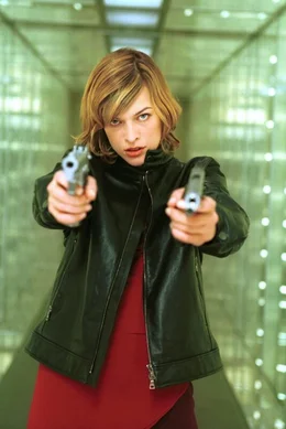 Alice (Milla Jovovich)