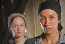 Franziska Singer (Poldi), Ursula Strauss (Traudl).