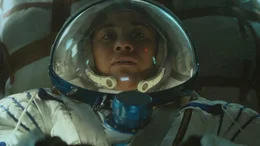 Dr. Kira Foster (Ariana DeBose)