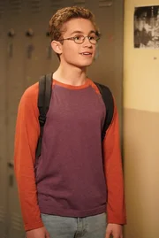 Adam Goldberg (Sean Giambrone) Adam Goldberg (Sean Giambrone)