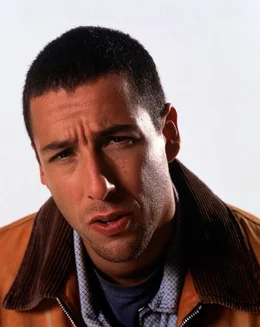 Ausgerechnet beim Supercoup muss Kleingauner Archie (Adam Sandler) erkennen, dass sein bester Kumpel ein Undercover-Cop ist ...