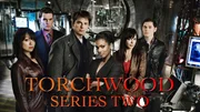 v.r.n.l. Owen (Burn Gorman), Gwen (Eve Myles), Martha Jones (Freema Agyeman), Captain Jack (John Barrowman), Ianto (Gareth David-Lloyd) und Tosh (Naoko Mori) v.r.n.l. Owen (Burn Gorman), Gwen (Eve Myles), Martha Jones (Freema Agyeman), Captain Jack (John Barrowman), Ianto (Gareth David-Lloyd) und Tosh (Naoko Mori)
