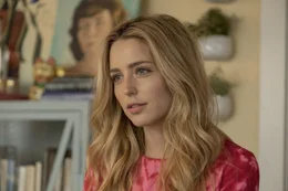 Jessica Rothe (Jenn Carter).