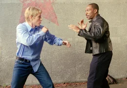 L-R: Alex (Owen Wilson) and Kelly (Eddie Murphy)