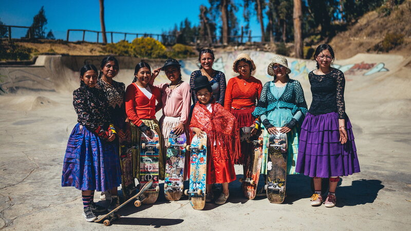 Cholitas - Die fliegenden Frauen Boliviens (D, 2023)