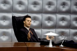 Bruce Wayne (Michael Keaton)