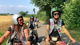 Elli, Jule, Hella, Tanja, Sabine und Nadine, Angeliter Sattelmuschis