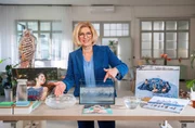 Warum baden viele Menschen freiwillig im eiskalten Wasser? Eisbaden ist Trend – für manche Wellness, für andere Extremsport. Wie gesund ist das wirklich? Die Antwort kennt Susanne Holst, bei „Wissen vor acht – Mensch“. Warum baden viele Menschen freiwillig im eiskalten Wasser? Eisbaden ist Trend – für manche Wellness, für andere Extremsport. Wie gesund ist das wirklich? Die Antwort kennt Susanne Holst, bei „Wissen vor acht – Mensch“.