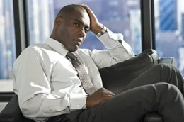 Viel zu sp&auml;t bemerkt Verm&ouml;gensverwalter Derek Charles (Idris Elba), dass seine neue B&uuml;rohilfe eine Psychopathin ist, die ihn um jeden Preis haben will und vor nichts zur&uuml;ckschreckt ...