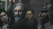 Dr. Arthur Wilde (John Lynch, M.)