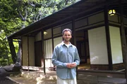 Moderator und Psychologe Leon Windscheid in Tokio Moderator und Psychologe Leon Windscheid in Tokio
