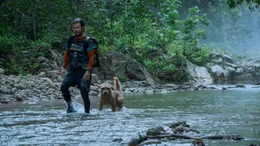 Michael (Mark Wahlberg), Arthur, the King (Ukai)