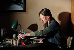 Die mittellose Kellnerin Maggie (Hilary Swank) tr&auml;umt von einer Karriere als professionelle Boxerin. Kann sie sich diesen Traum noch erf&uuml;llen?