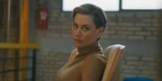Juliane Ericksen (Christiane Paul) macht sich und ihrem Team Vorw&uuml;rfe.
