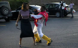 Carrie (Tiffany Haddish) und Teddy (Kevin Hart)