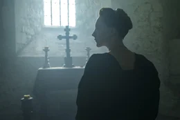 Mary Stuart (Saoirse Ronan)