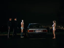 (V.li.n.re.:) Ferdinand (Raimund Wallisch), Roli (Nicholas Ofczarek), junger Mann (Stanislaus Dick), junge Frau (Alina Bachmayr).