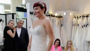 Say Yes To The Dress UK, Episode 19, Bride Amy D tries on dress with friends, family, David and Danielle.