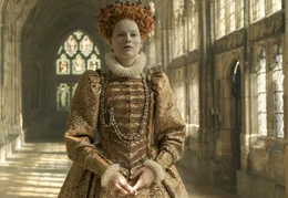 Queen Elizabeth I (Margot Robbie)