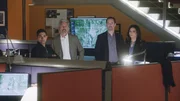 (v.l.n.r.) Nick Torres (Wilmer Valderrama); Alden Parker (Gary Cole); Timothy McGee (Sean Murray); Jessica Knight (Katrina Law) (v.l.n.r.) Nick Torres (Wilmer Valderrama); Alden Parker (Gary Cole); Timothy McGee (Sean Murray); Jessica Knight (Katrina Law)