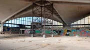 Hyparschale Magdeburg, Innenansicht des Zustands 2019 Hyparschale Magdeburg, Innenansicht des Zustands 2019