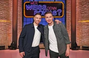 Treten bei "Wer wei&szlig; denn sowas?" als Kandidaten gegeneinander an: Der S&auml;nger Ramon Roselly (l.) und der S&auml;nger Eric Philippi (r.).