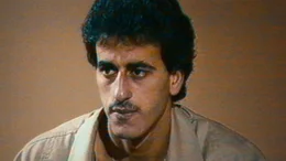 Abdellateef Fataier, einer der pal&auml;stinensischen Entf&uuml;hrer des Kreuzfahrtschiffes Achille Lauro, nach seiner Festnahme.