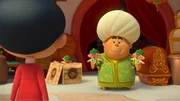 Alibaba (re.) präsentiert seinen neusten Verkaufshit: Den Streiche-Gnom. Pinocchio (li.) hätte auch gerne einen, aber sein Vater möchte ihm keinen kaufen. Alibaba (re.) präsentiert seinen neusten Verkaufshit: Den Streiche-Gnom. Pinocchio (li.) hätte auch gerne einen, aber sein Vater möchte ihm keinen kaufen.