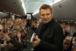 W&auml;hrend eines Routinefluges nach London erh&auml;lt Air-Marshall Bill Marks (Liam Neeson) pl&ouml;tzlich eine SMS, in der mitgeteilt wird, dass alle 20 Minuten ein Passagier get&ouml;tet wird, sollten nicht 150 Mio. Dollar auf ein bestimmtes Konto gehen. Eine fieberhafte Jagd beginnt ...