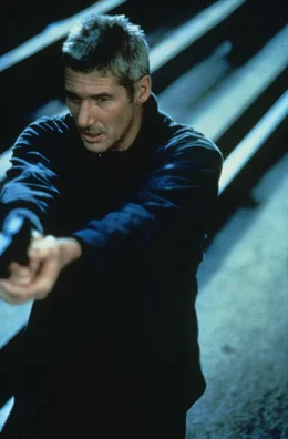 Eigentlich ist es unm&ouml;glich, den Schakal aufzuhalten. Doch der IRA-Terrorist Declan (Richard Gere) wei&szlig;, wie der Schakal seine Mission plant, vorbereitet und ausf&uuml;hrt ...