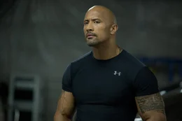 Als DSS-Agent Hobbs (Dwayne Johnson) einen Auftrag bekommt, der beinhaltet, einen gef&auml;hrlichen Ex-Soldaten auszuschalten, hofft er auf die Hilfe von Dom und dessen Freunden ...