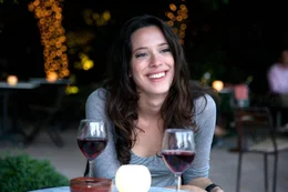 Vicky (Rebecca Hall)