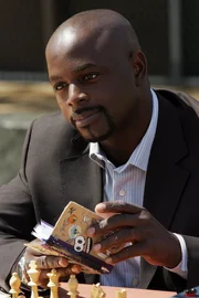 Ein neuer verzwickter Mordfall erwartet David Sinclair (Alimi Ballard) und seine Kollegen ... Ein neuer verzwickter Mordfall erwartet David Sinclair (Alimi Ballard) und seine Kollegen ...