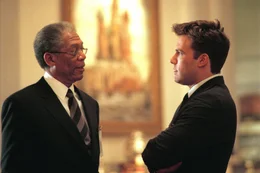 Gelingt es den CIA-Agenten Bill Cabot (Morgan Freeman, l.) und Jack Ryan (Ben Affleck, r.), die infamen Machenschaften schnell genug aufzukl&auml;ren, um eine weltweite nukleare Katastrophe zu verhindern?