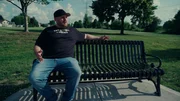 Ein Mann, der in Tinley Park ein UFO gesehen hat Ein Mann, der in Tinley Park ein UFO gesehen hat