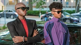 General Okoye (Danai Gurira, l.); Shuri (Letitia Wright, r.)