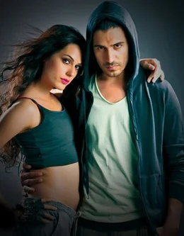 Amrit Maghera as Aashira, Saahil Prem as Aarav