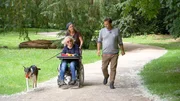 V.l.: Kurzhaarcollie Milo Anama (vorne), Corinna und Martin R&uuml;tter