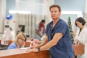 Josh Lawson als Bruce Josh Lawson als Bruce