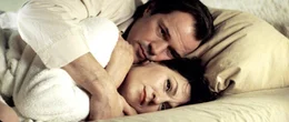 Georg Dreyman (Sebastian Koch) tr&ouml;stet seine Freundin Christa-Maria Sieland (Martina Gedeck).