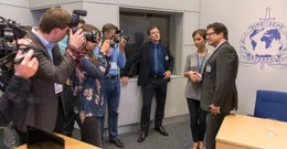 Julia Koschitz (Juliette Pribeau), Francis Fulton-Smith (Interpol-Pr&auml;sident Benjamin Noble).