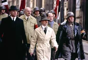 L-R: Ernst Hanfstaengl (Liev Schreiber) und Adolf Hitler (Robert Carlyle) Photographe: Ville: L-R: Ernst Hanfstaengl (Liev Schreiber) und Adolf Hitler (Robert Carlyle) Photographe: Ville: