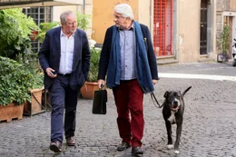 L-r: Walter Hauser (Harald Krassnitzer), F&uuml;rst Vibaldo (Ricky Tognazzi).