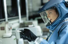 Dr. Roberta "Robby" Keough (Rene Russo)                               .