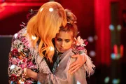 Der Abschied vom Cherry Palace schmerzt neben Madita (Nico Birnbaum, l.) auch Liz (Sarah Mangione). Der Abschied vom Cherry Palace schmerzt neben Madita (Nico Birnbaum, l.) auch Liz (Sarah Mangione).